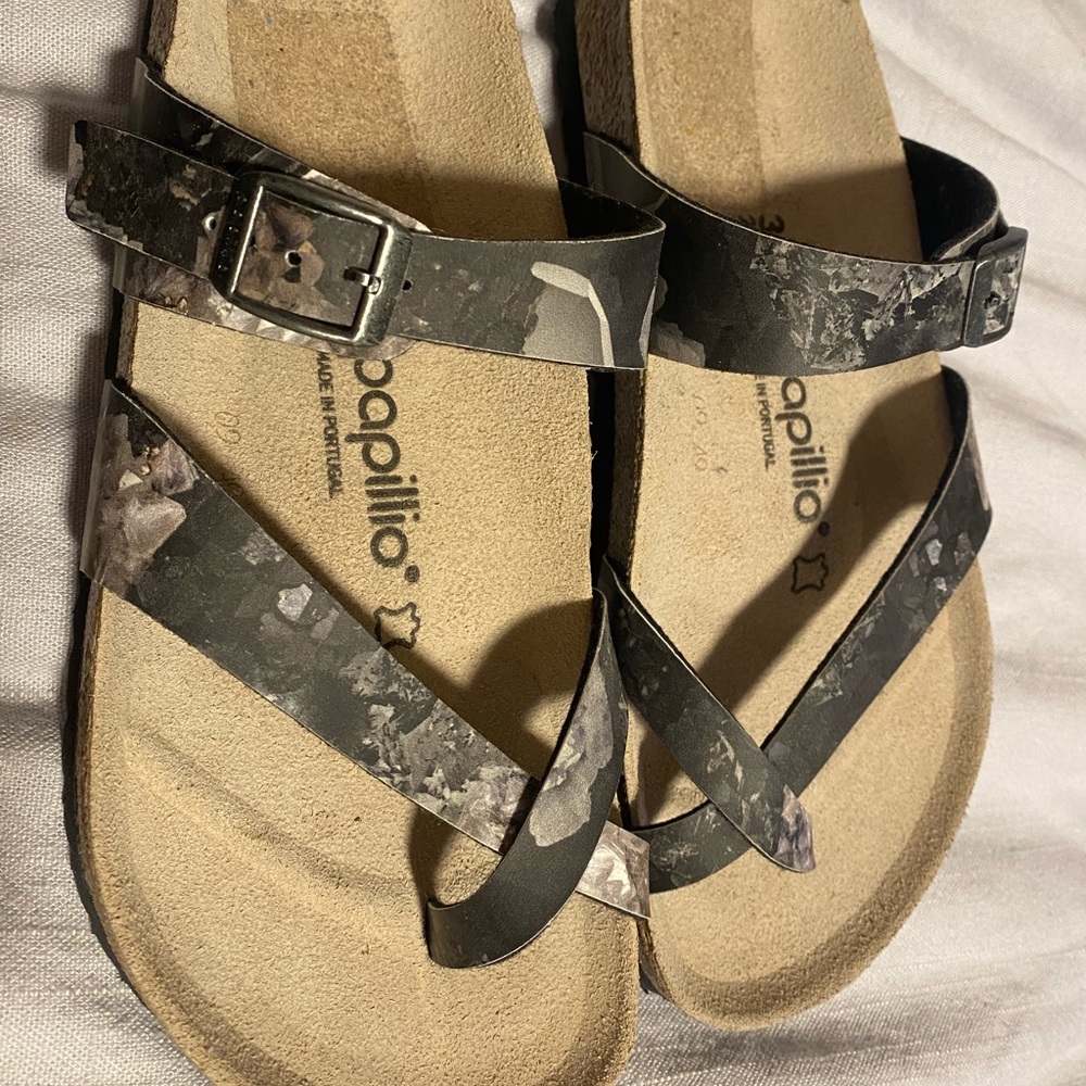 NEW Black Floral print Papillio Mayari Sandals size 7